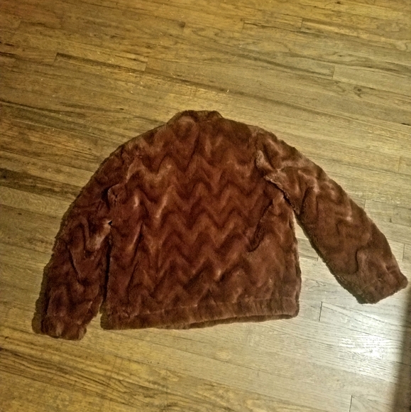 West of Melrose Fur Chevron jacket - Picture 5 of 5
